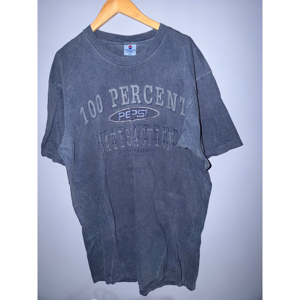 Vintage Pepsi 100 Percent Satisfaction Graphic T-Shirt‎ Faded Black L/XL 90s